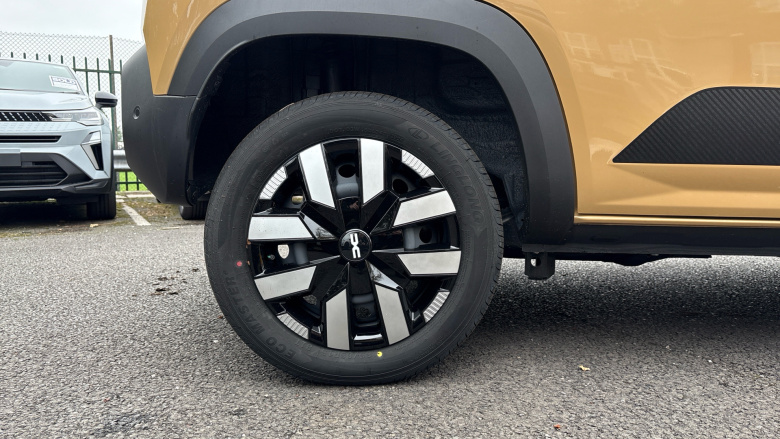 Dacia Spring 27kWh Expression 65 48kW 5dr Auto Electric Hatchback